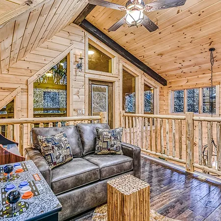 Alpine Creekside Chalet-3